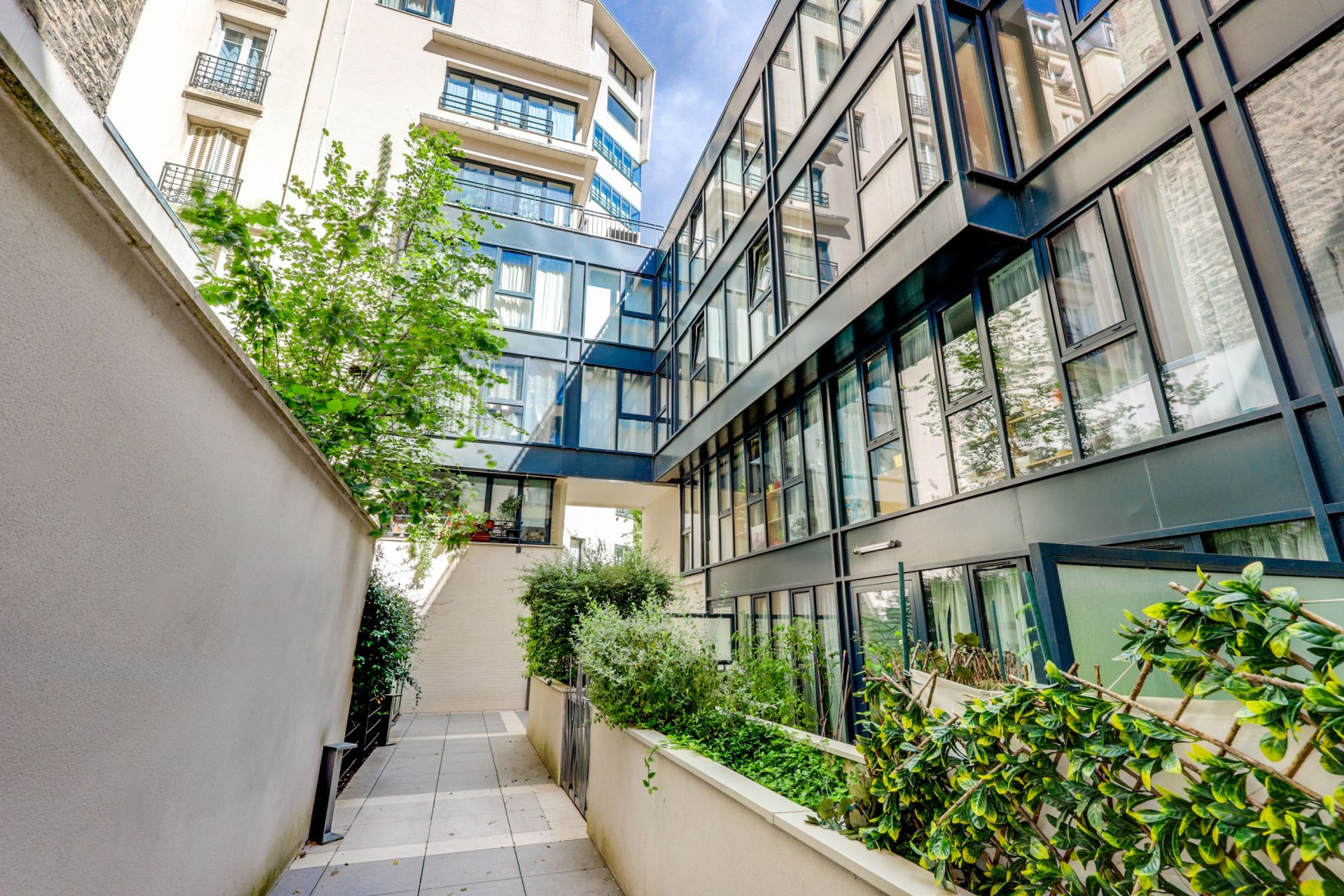 Vente Appartement 2&nbsp;Pièces 46&nbsp;m² Paris 20