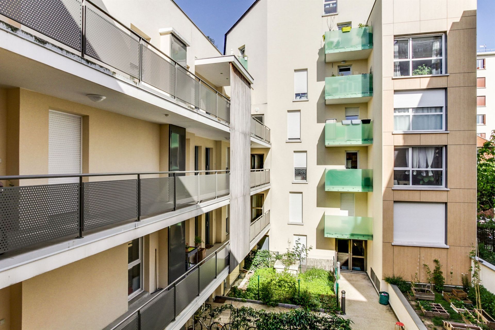 Vente Appartement 2&nbsp;Pièces 48&nbsp;m² Romainville