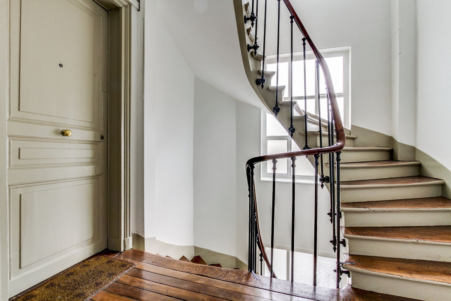 Vente Appartement 2&nbsp;Pièces 47.82&nbsp;m² Paris 11