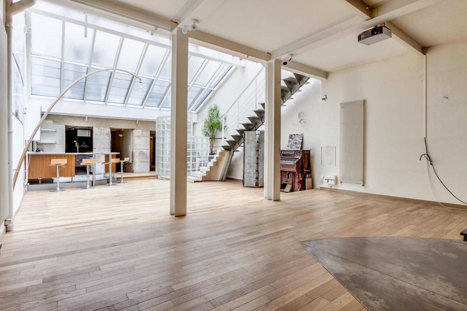 Vente Appartement 5&nbsp;Pièces 187.42&nbsp;m² Paris 11