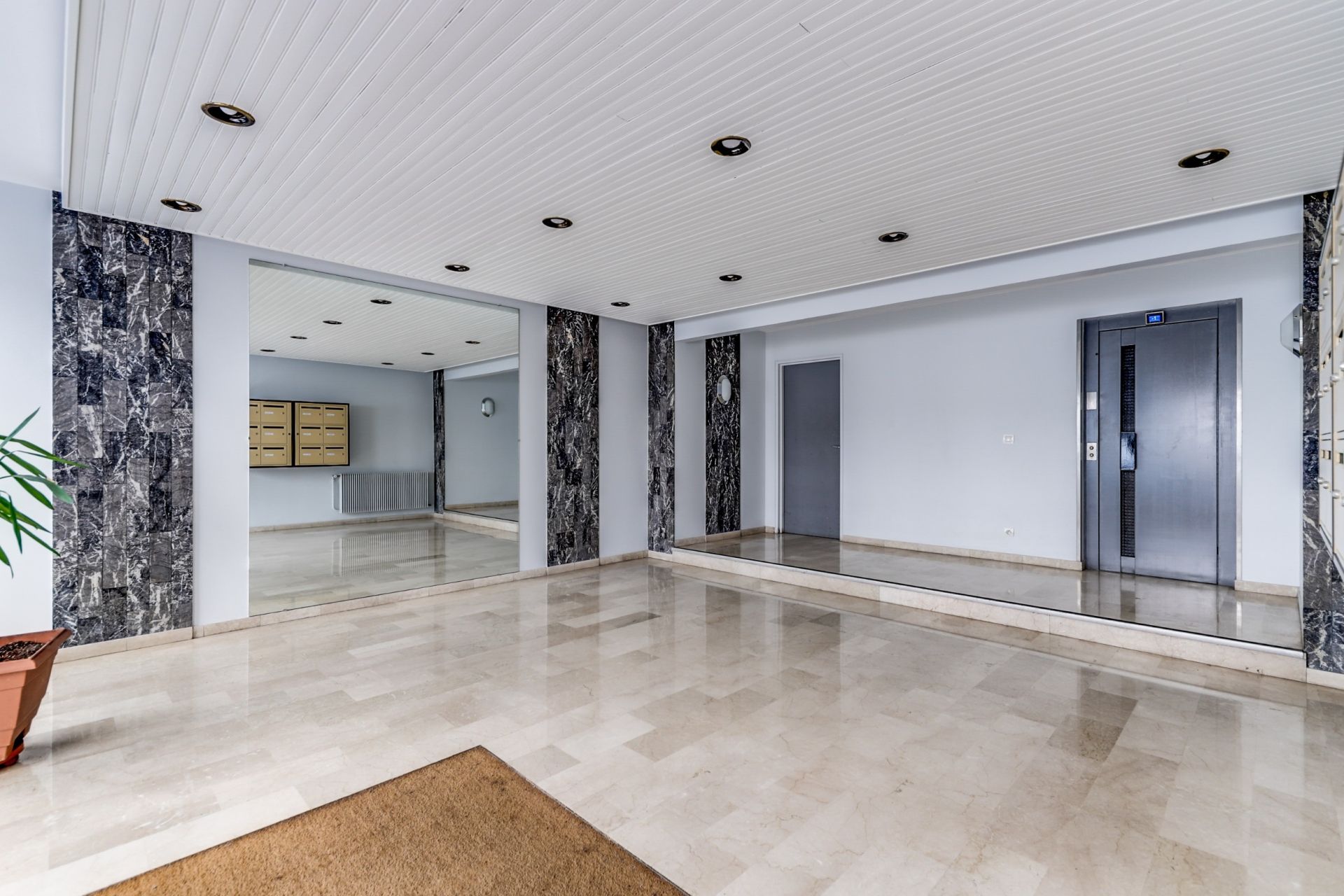 Vente Appartement 3&nbsp;Pièces 64.69&nbsp;m² Paris 11