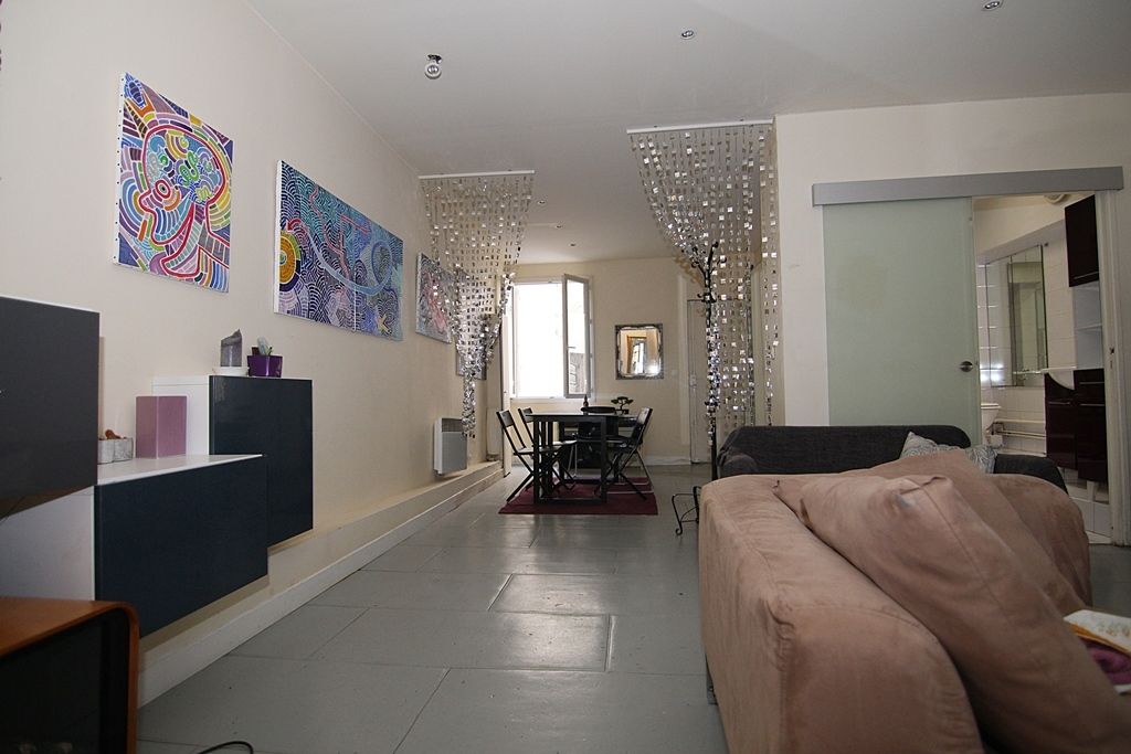 Vente Atelier d'artiste 3&nbsp;Pièces 52.4&nbsp;m² Paris 11