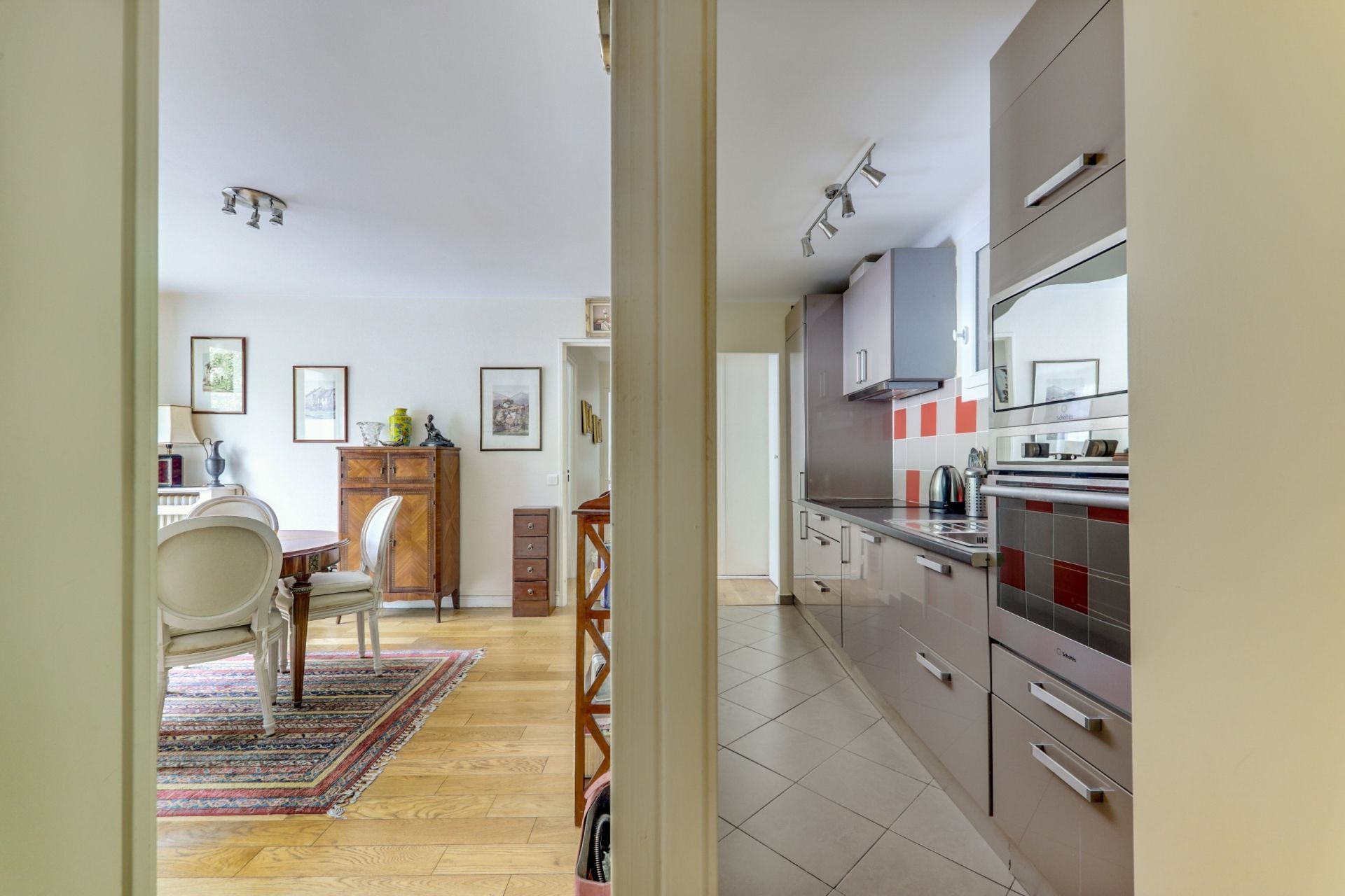Vente Appartement 4&nbsp;Pièces 65&nbsp;m² Paris 12