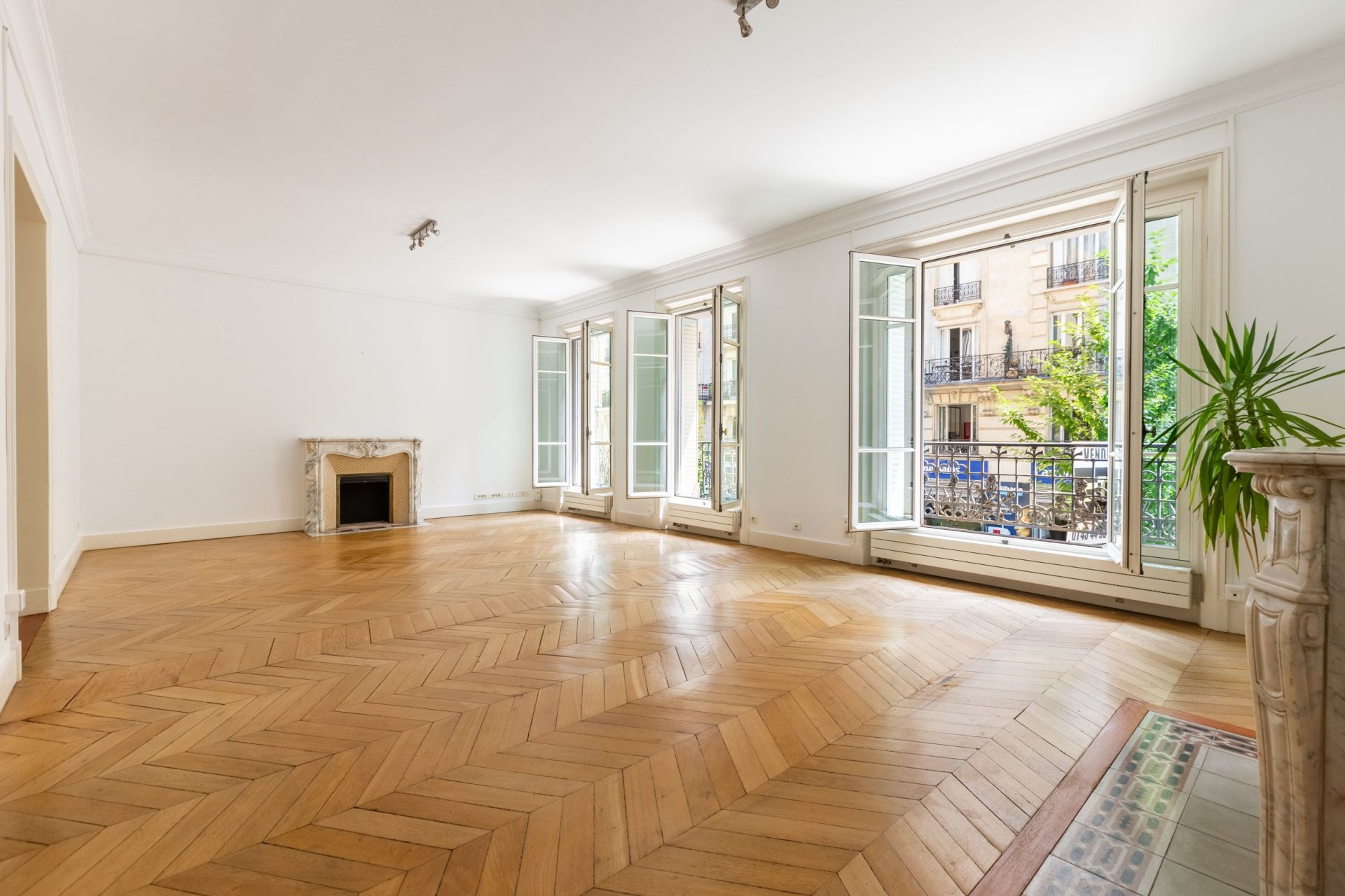Vente Appartement 5&nbsp;Pièces 142.66&nbsp;m² Paris 12